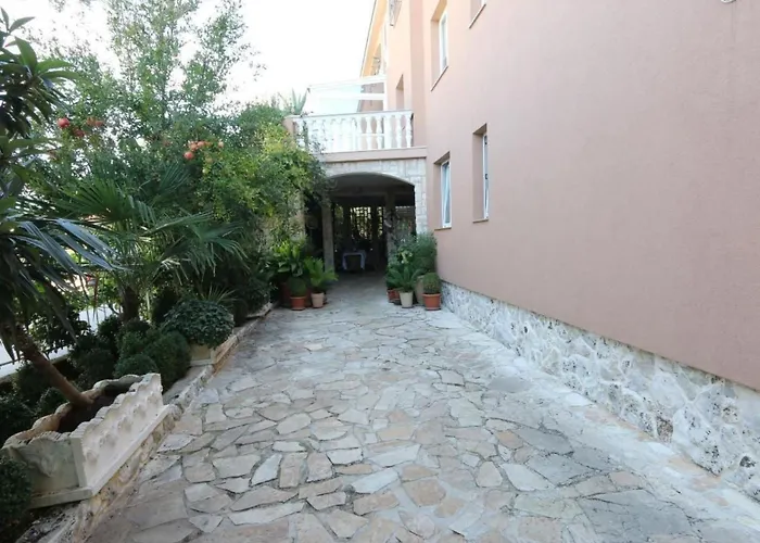 Budget-studio Fuer Zwei Personen By Interhome דירה *